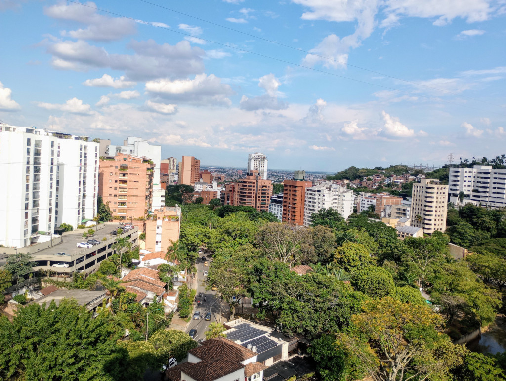 Apartamento En Venta - Santa Teresita, Cali