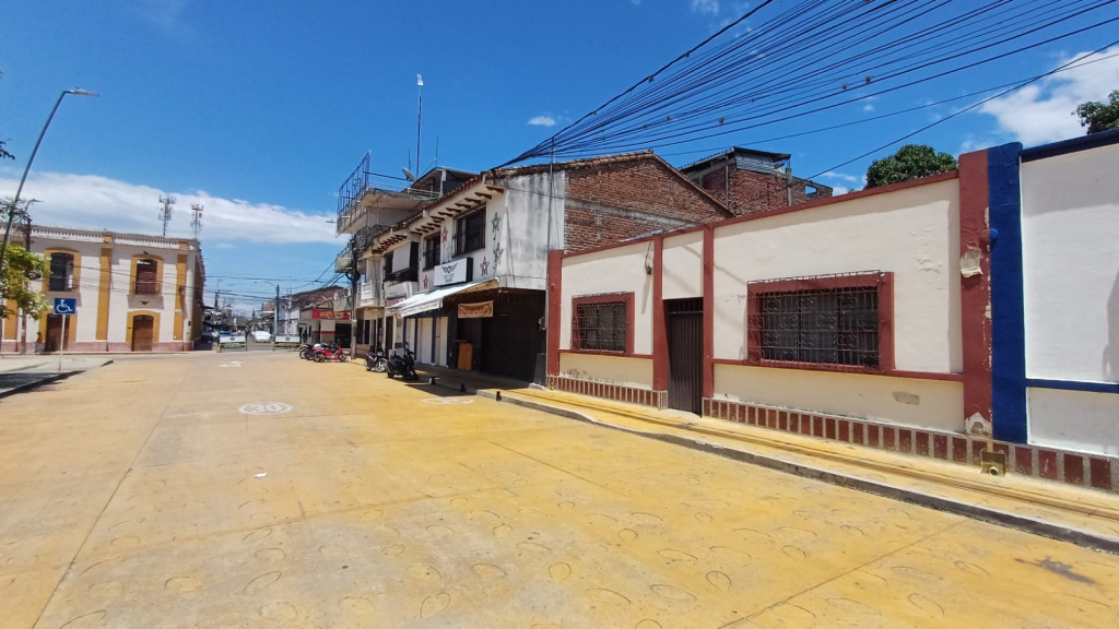 Casalotes En Venta - Seleccionar Barrio, Guacari