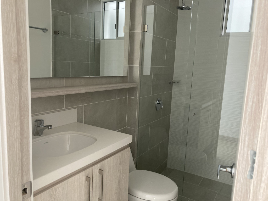 Apartamento En Venta - Valle Del Lili, Cali