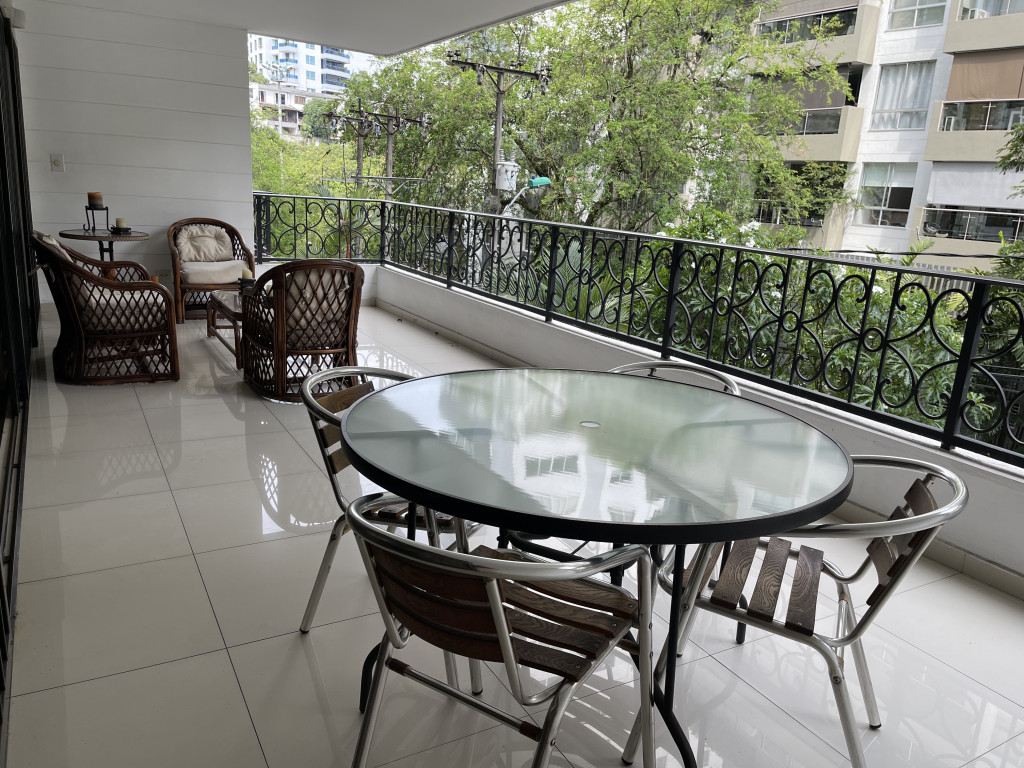 Apartamento En Venta - Santa Teresita, Cali