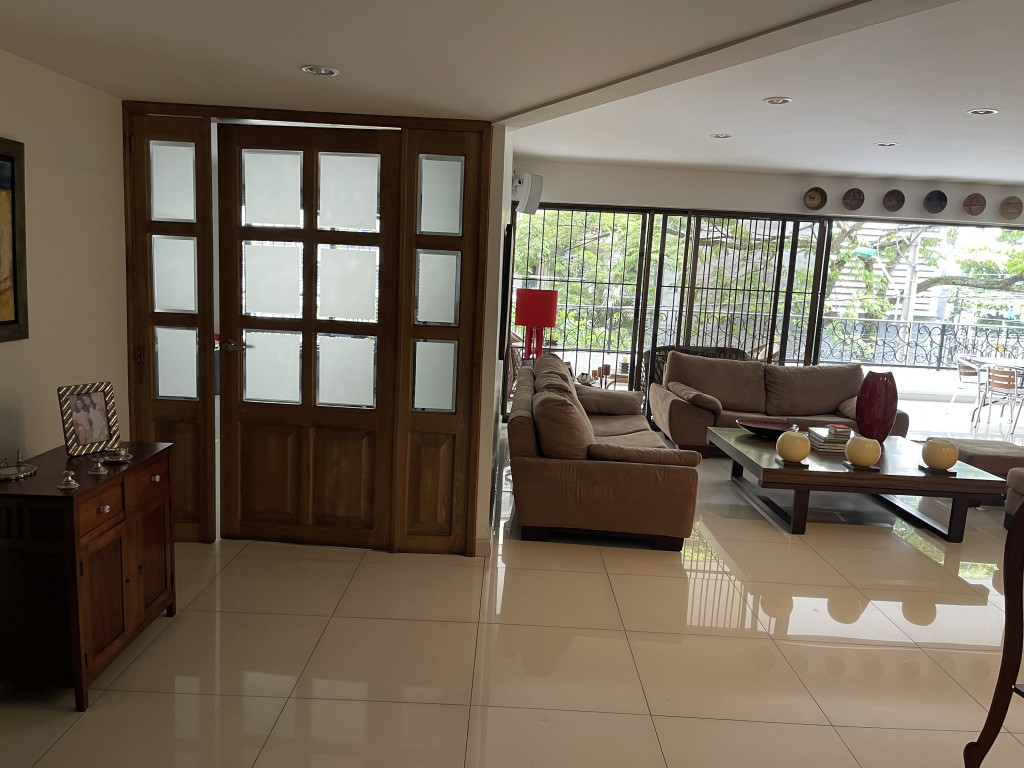 Apartamento En Venta - Santa Teresita, Cali