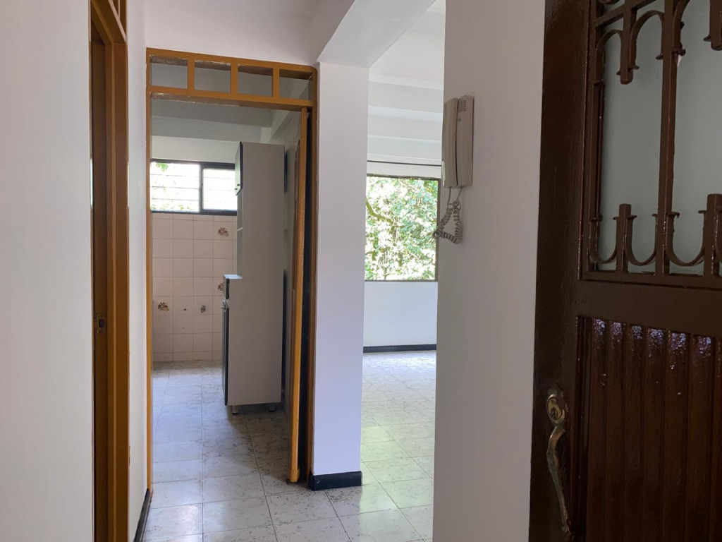 Apartamento En Arriendo - El Limonar, Cali