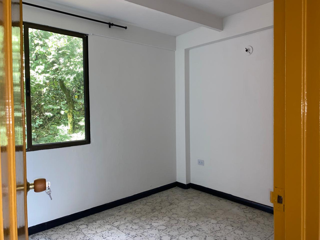 Apartamento En Arriendo - El Limonar, Cali