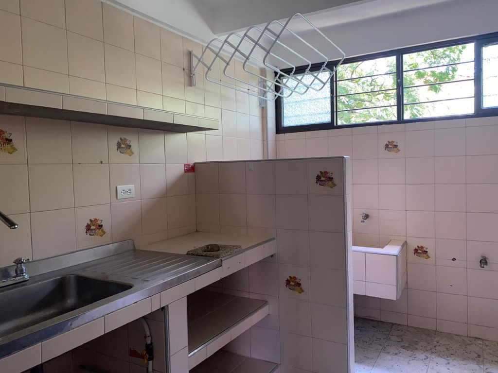 Apartamento En Arriendo - El Limonar, Cali