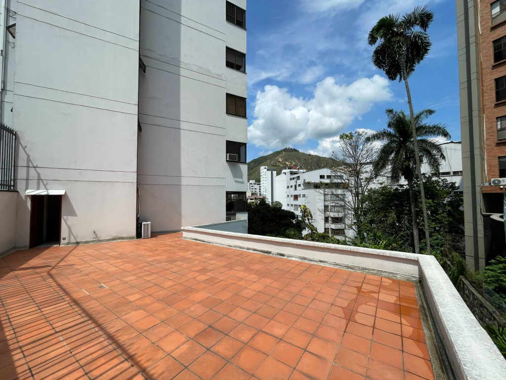 Apartamento En Venta - Santa Teresita, Cali