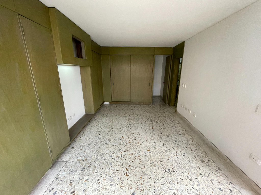 Apartamento En Venta - Santa Teresita, Cali