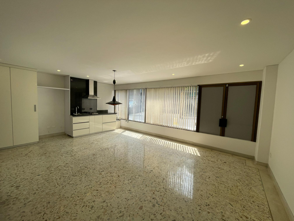 Apartamento En Venta - Santa Teresita, Cali