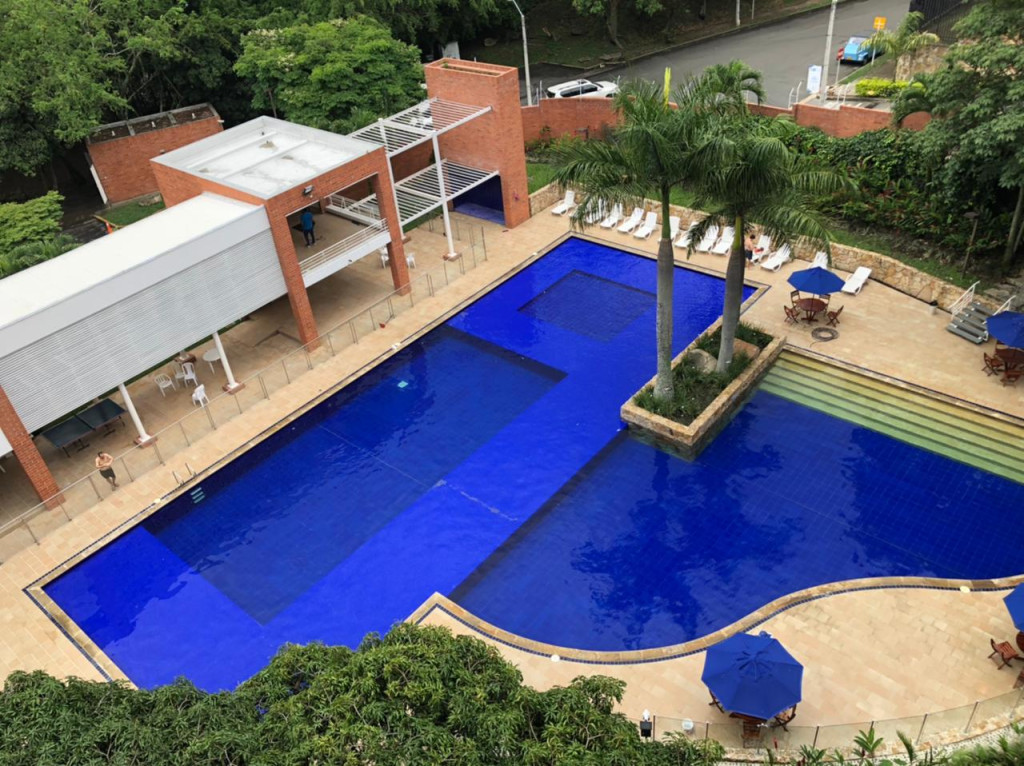 Apartamento En Venta - Bosques Deloeste, Cali