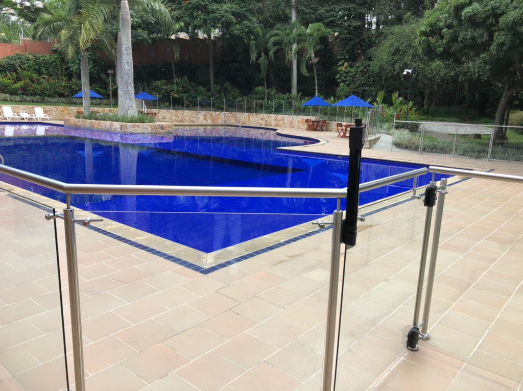 Apartamento En Venta - Bosques Deloeste, Cali