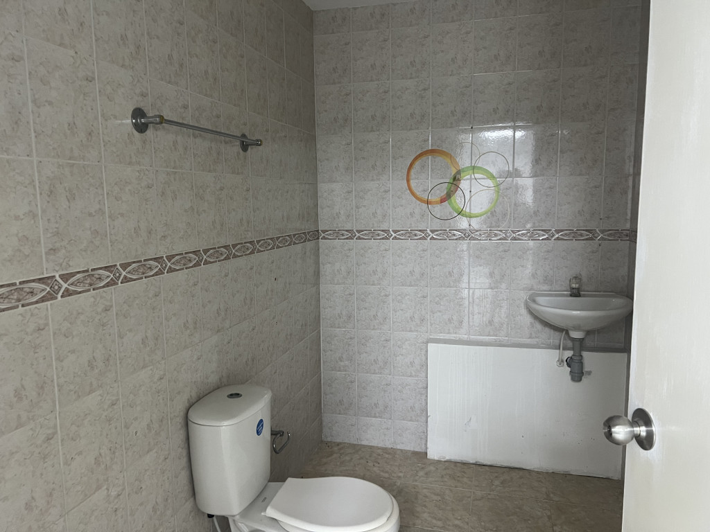 Casa En Venta - El Gran Limonar, Cali