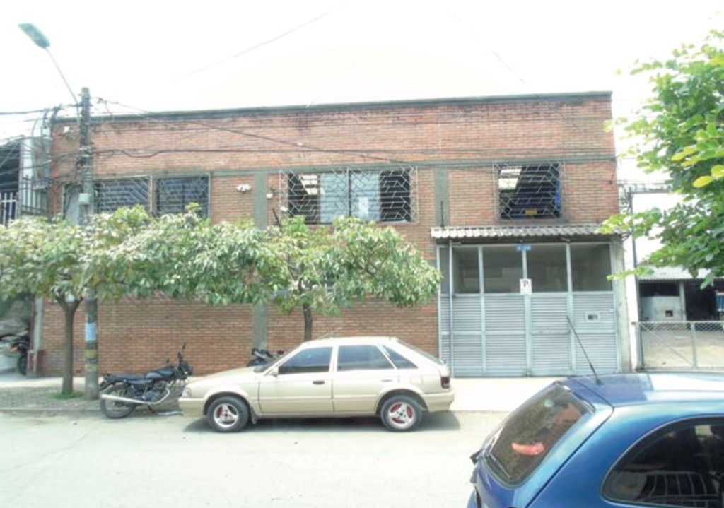 Bodega En Arriendo/Venta - El Troncal, Cali