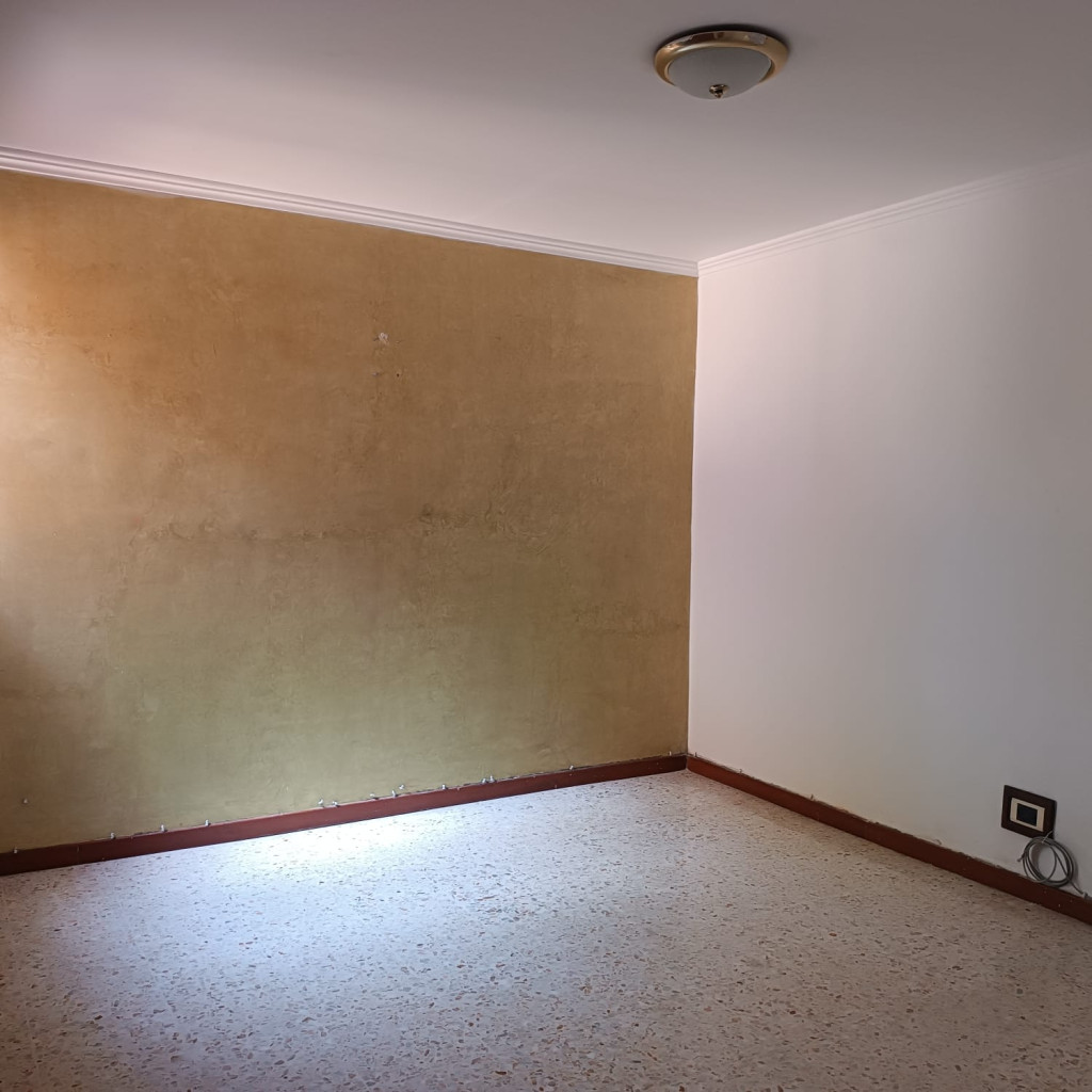 Apartamento En Venta - Urbanización La Flora, Cali