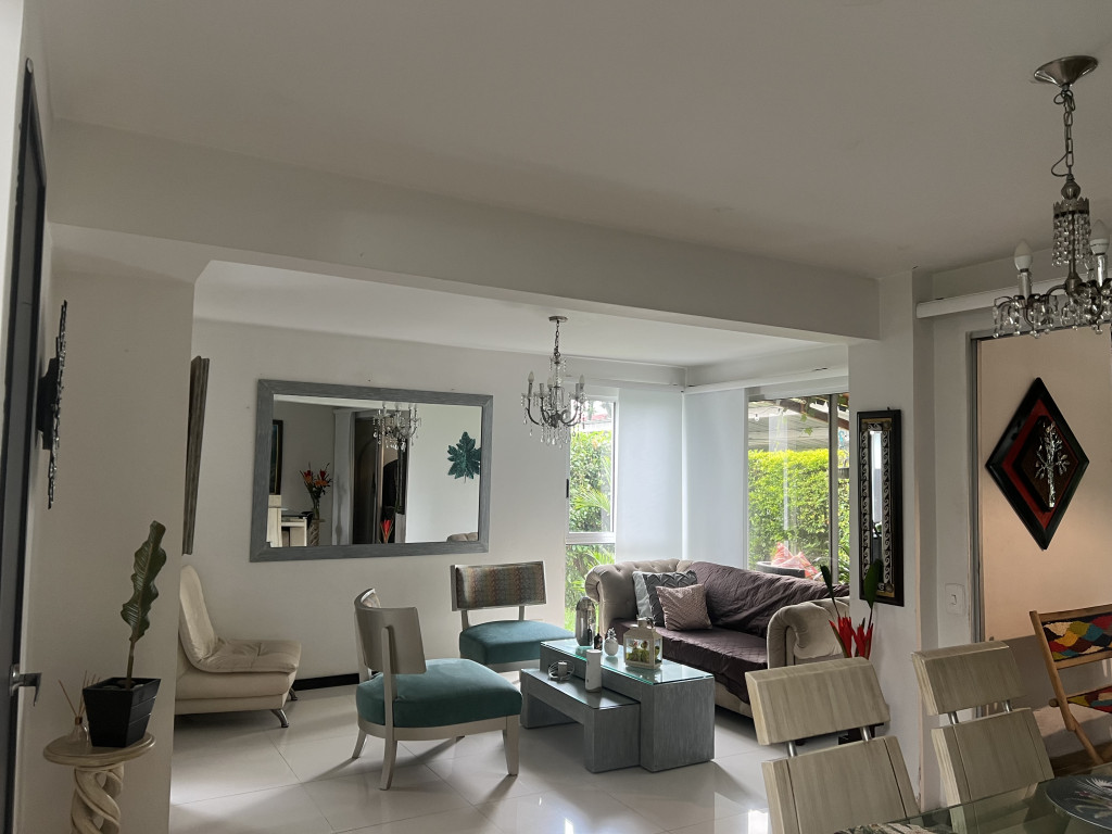 Casa Condominio En Venta - Ciudad Jardín, Cali