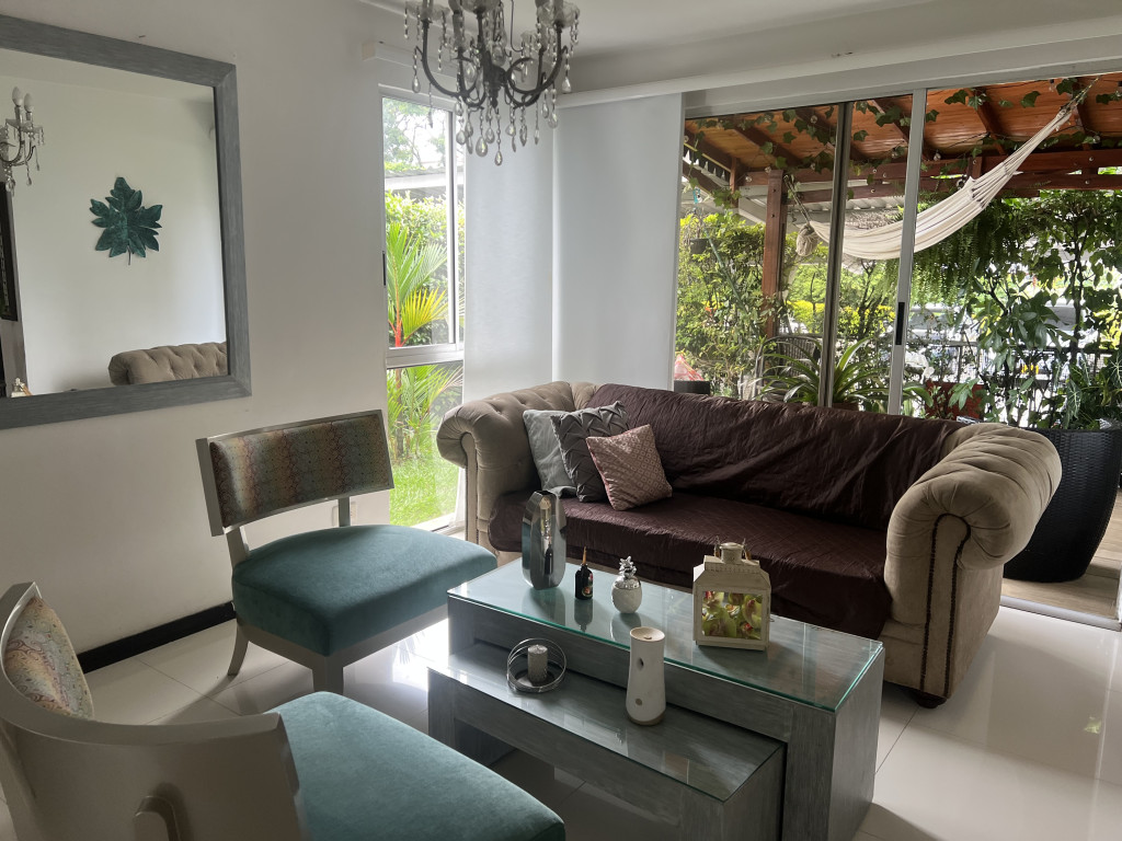 Casa Condominio En Venta - Ciudad Jardín, Cali