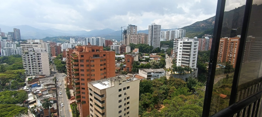 Apartamento En Venta - Normandia, Cali