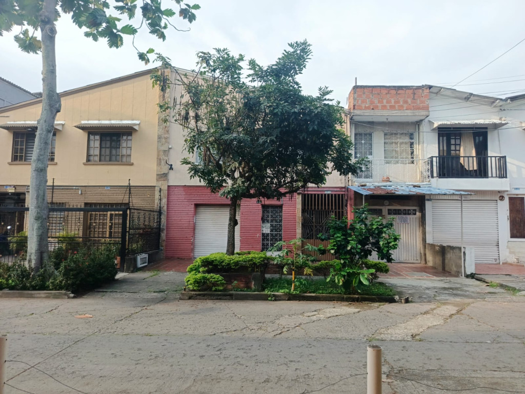 Casa En Venta - Alameda / El Cedro, Cali