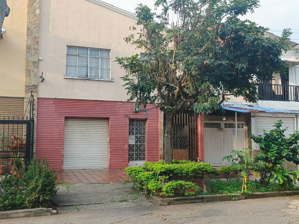 Casa En Venta - Alameda / El Cedro, Cali