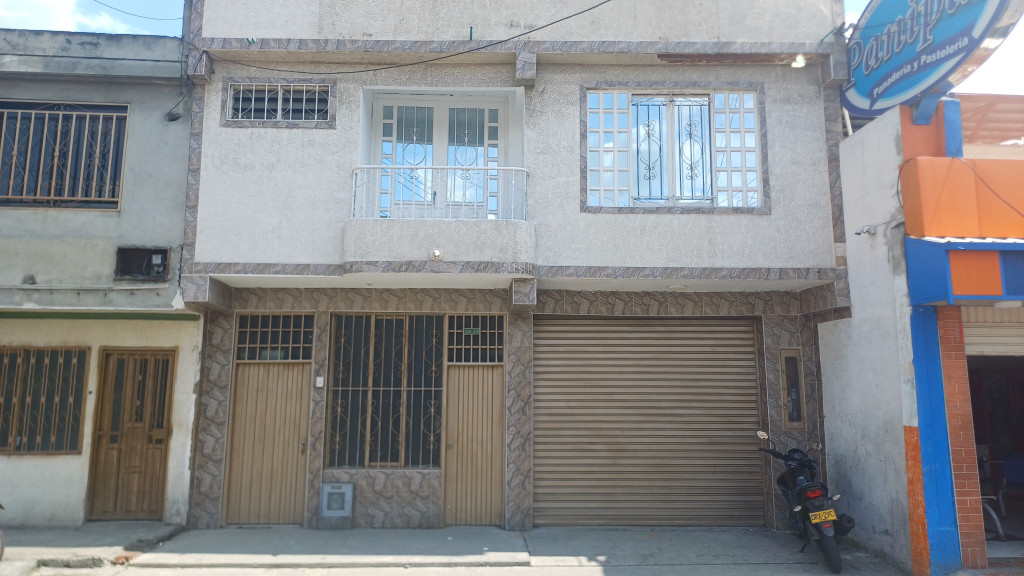 Local En Arriendo - Barrio Nuevo, Palmira