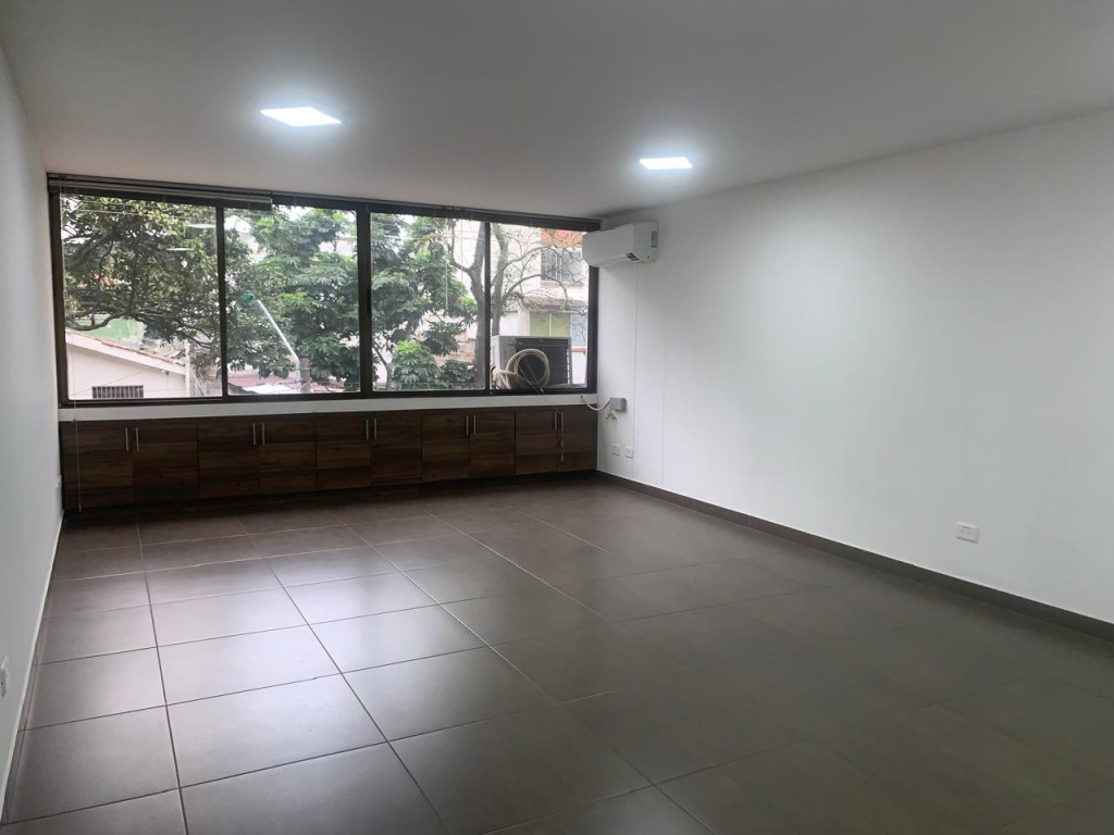Oficina En Arriendo/Venta - San Vicente, Cali