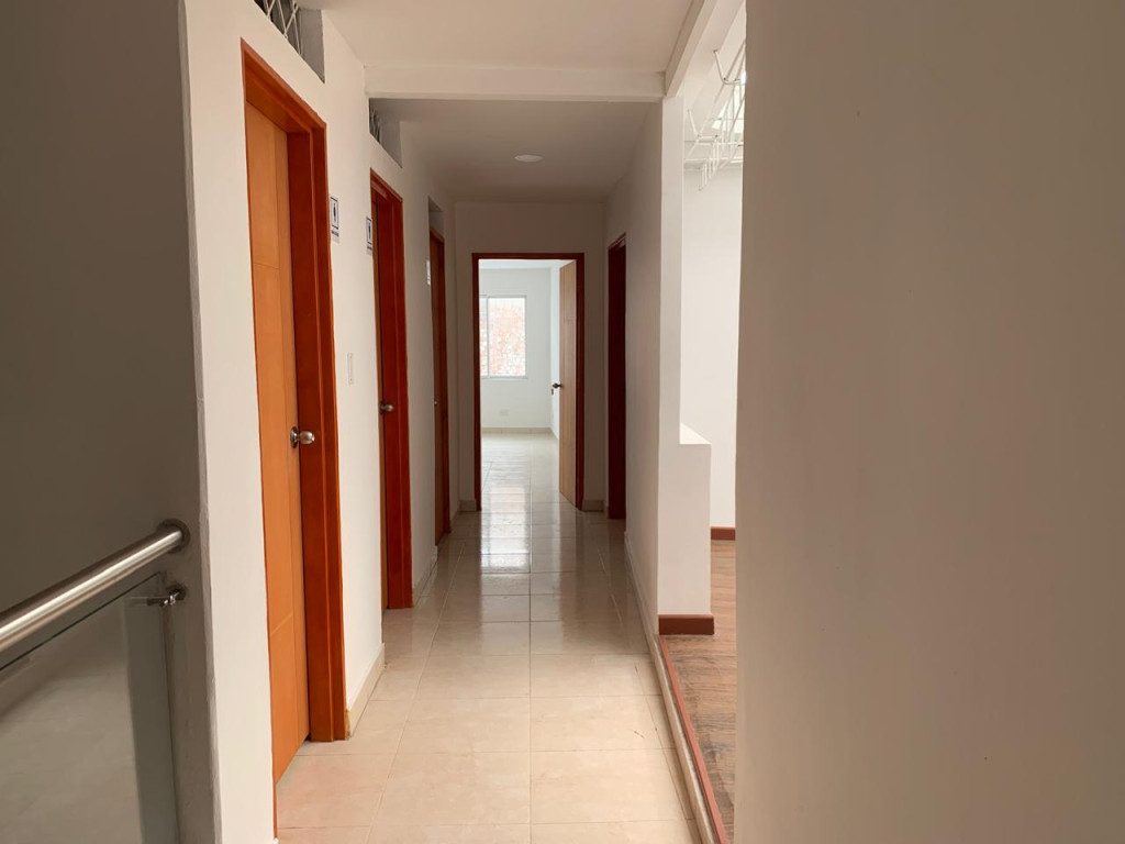 Oficina En Arriendo - Versalles, Cali