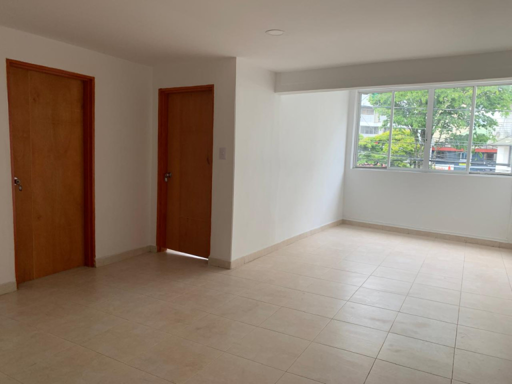 Oficina En Arriendo - Versalles, Cali