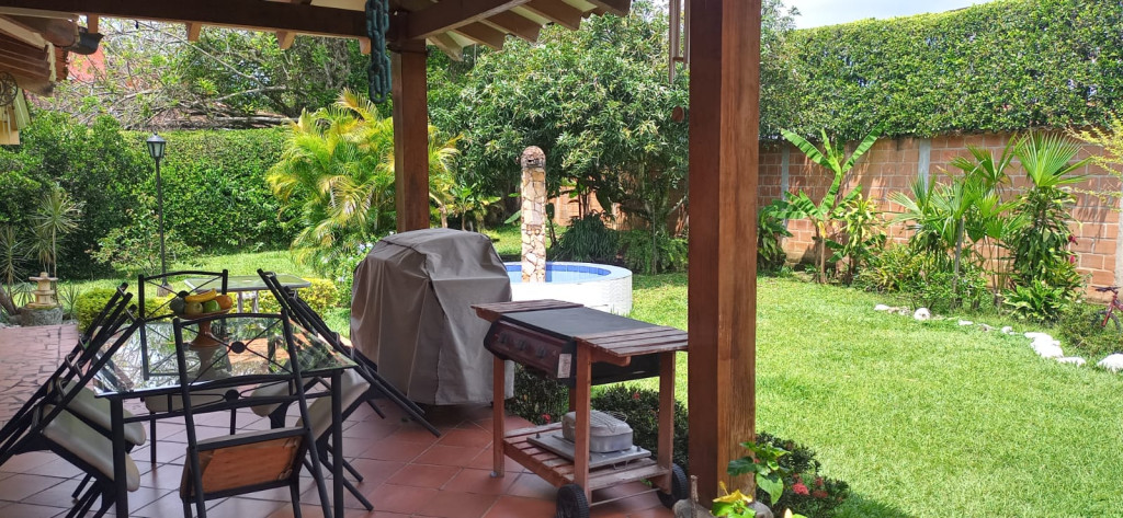 Casa En Venta - Las Mercedes, Jamundí