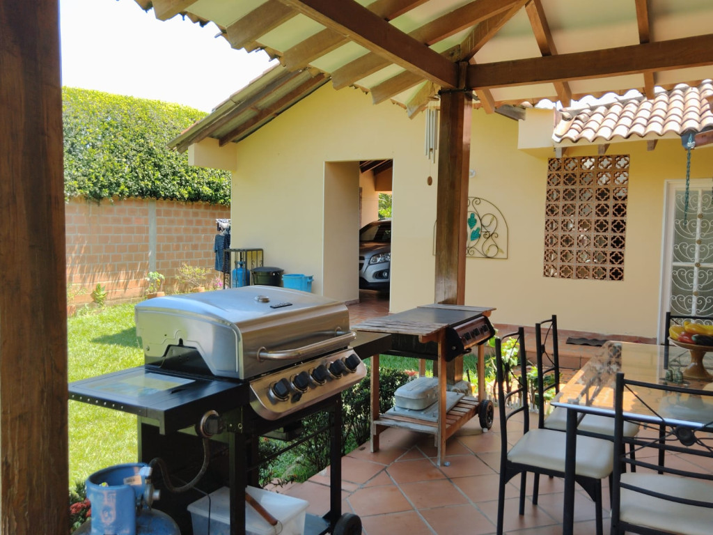 Casa En Venta - Las Mercedes, Jamundí