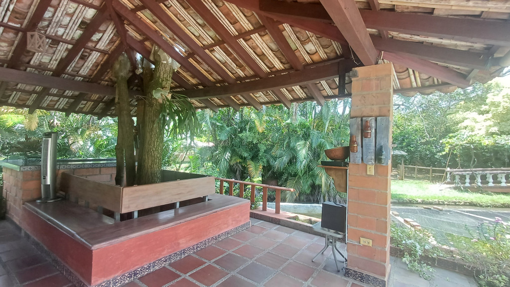 Casa Campestre En Venta - Pance, Cali