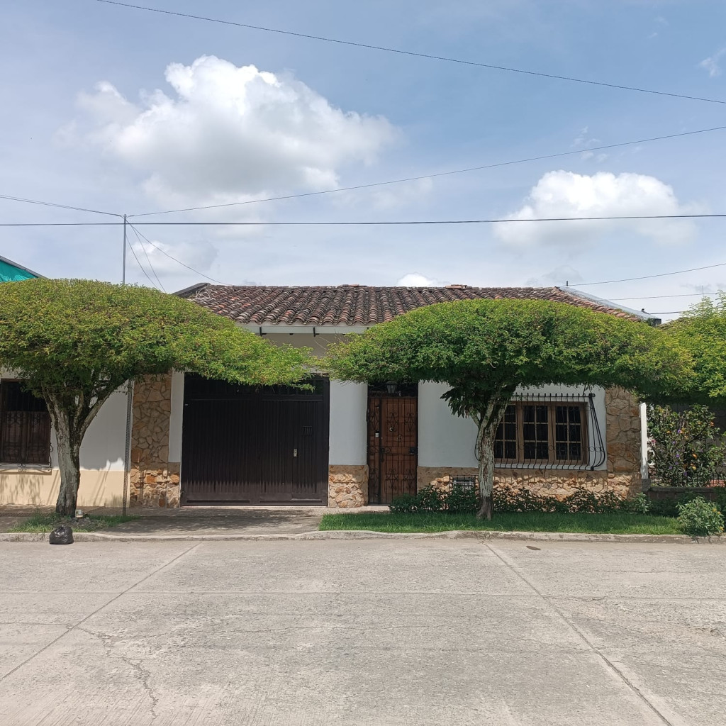 Casa En Venta - Ginebra (Valle), Ginebra