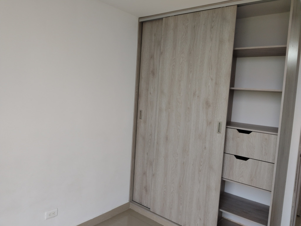 Apartamento En Venta - Alto Del Semillero, Cali