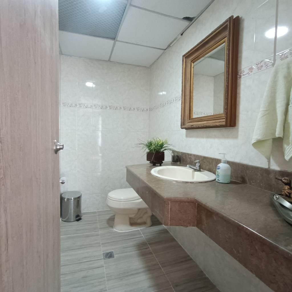 Casa En Venta - Ciudad Jardín, Cali