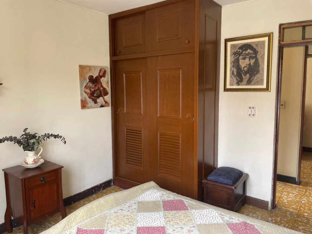 Casa En Venta - Atanasio Girardot, Cali