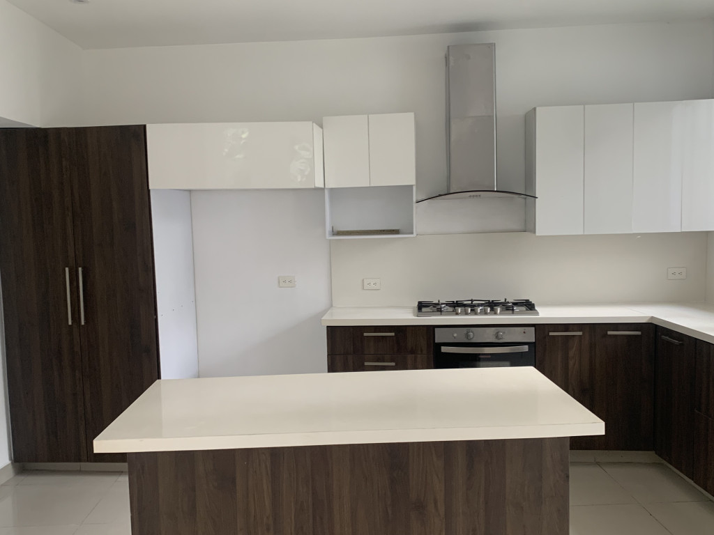 Casa En Venta - Santa Teresita, Cali