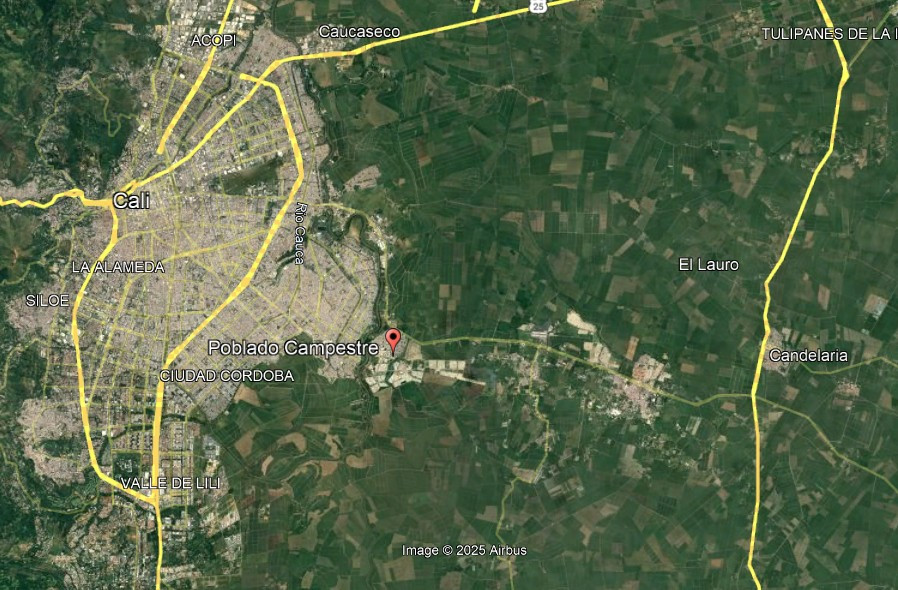 Local En Arriendo - El Poblado Campestre, Candelaria