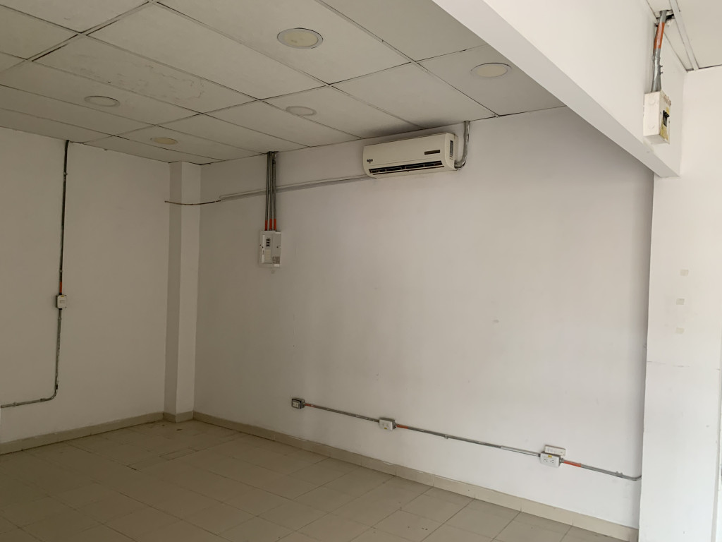 Local En Arriendo - Poblado Campestre, Candelaria