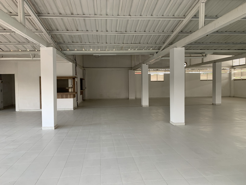 Local En Arriendo - Poblado Campestre, Candelaria