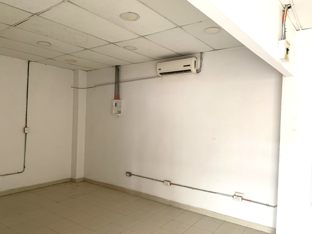 Local En Arriendo - Poblado Campestre, Candelaria