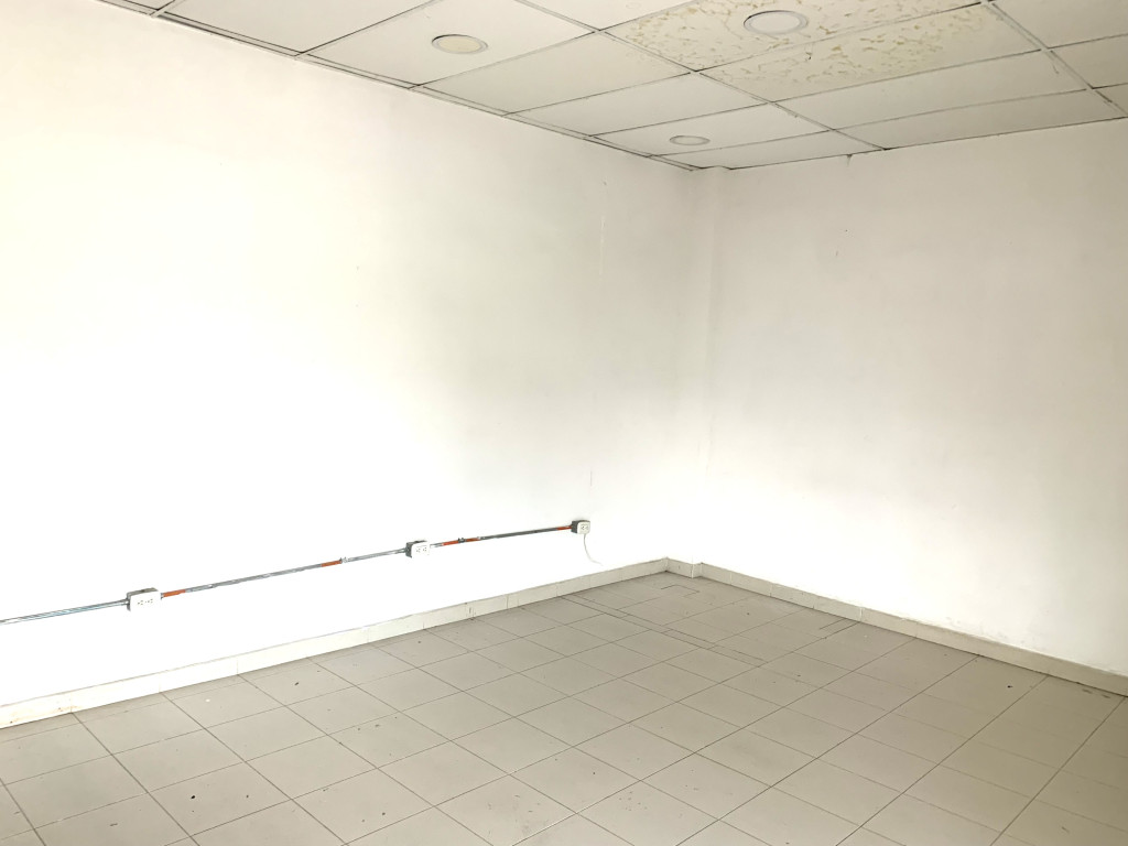 Local En Arriendo - Poblado Campestre, Candelaria