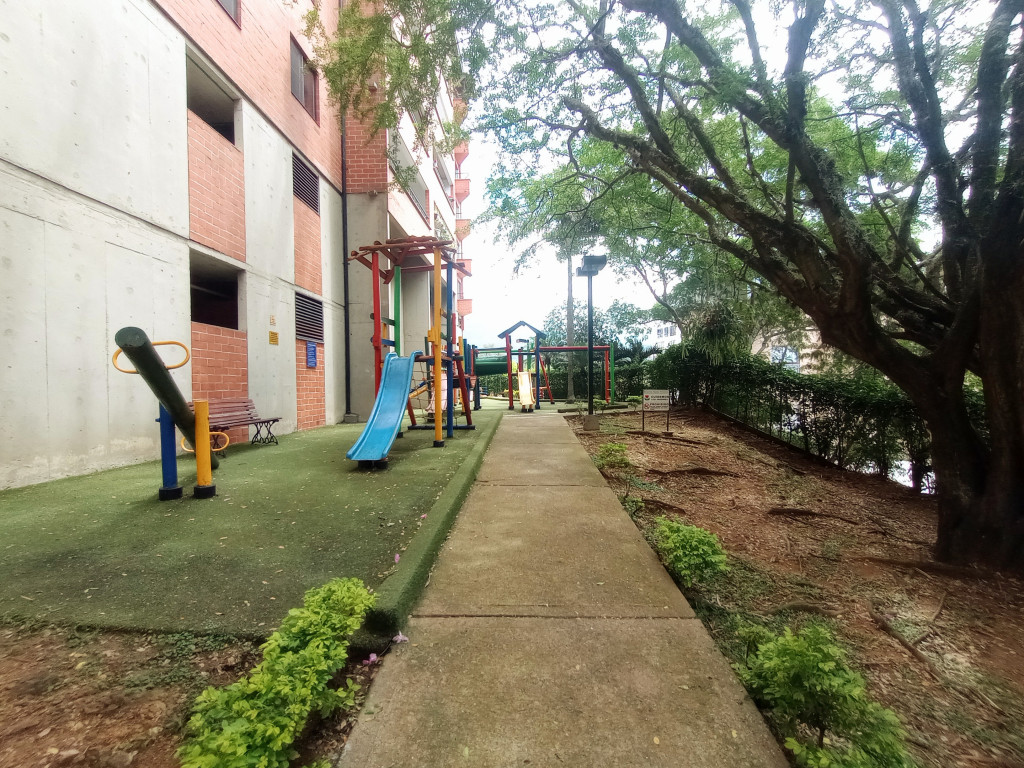 Apartamento En Arriendo - Santa Teresita, Cali