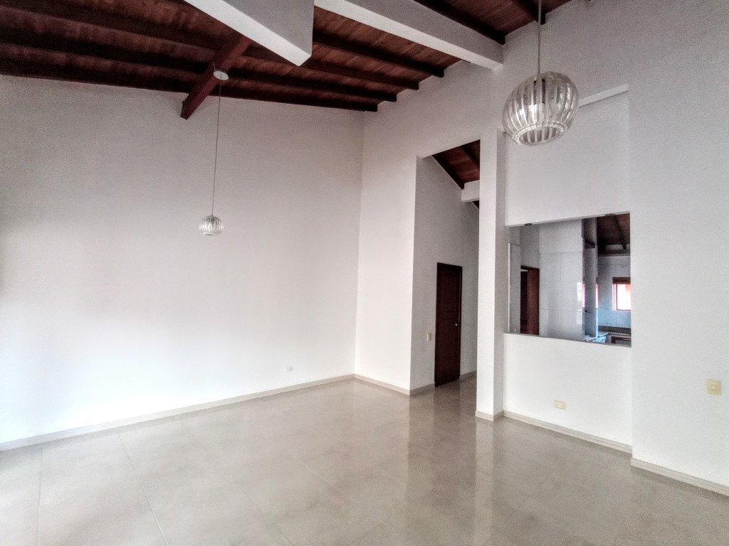 Apartamento En Arriendo - Santa Teresita, Cali