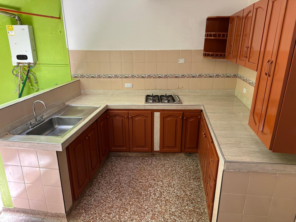 Casa En Arriendo - Granada, Cali