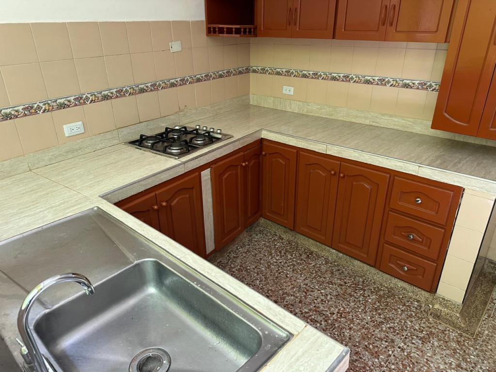 Casa En Arriendo - Granada, Cali