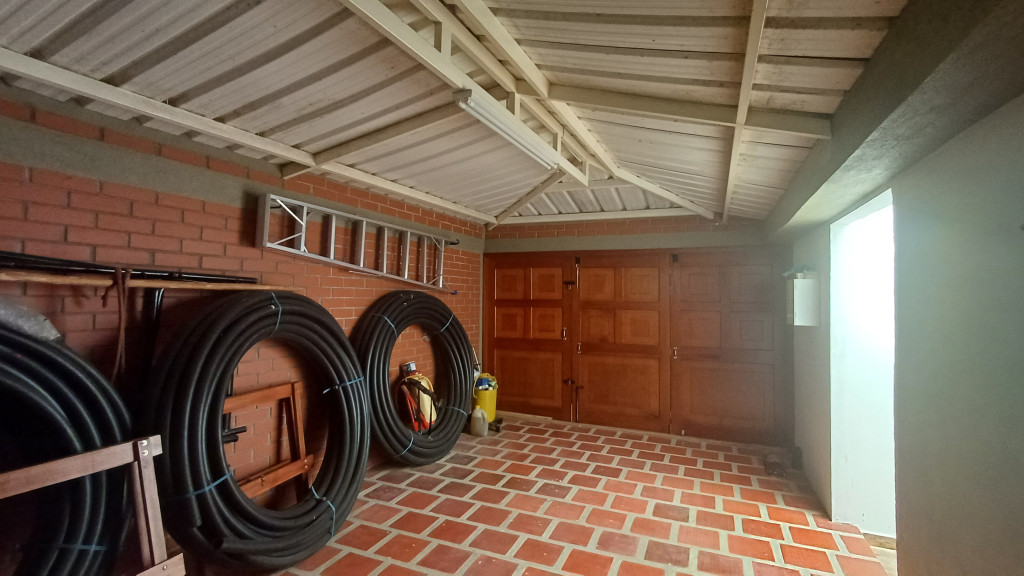 Casa Campestre En Venta - Los Medios, Ginebra