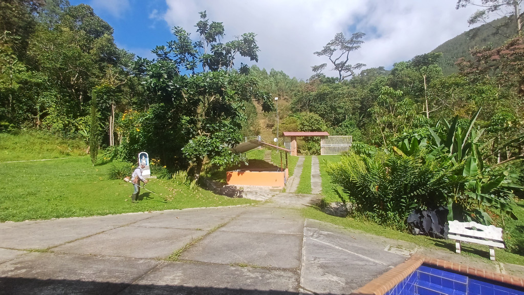 Casa Campestre En Venta - Los Medios, Ginebra