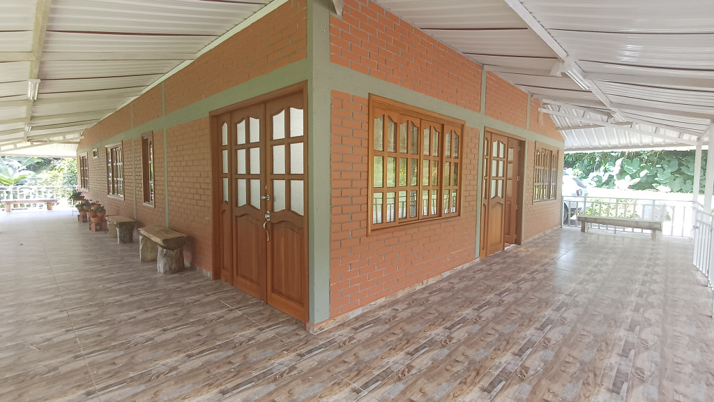 Casa Campestre En Venta - Los Medios, Ginebra