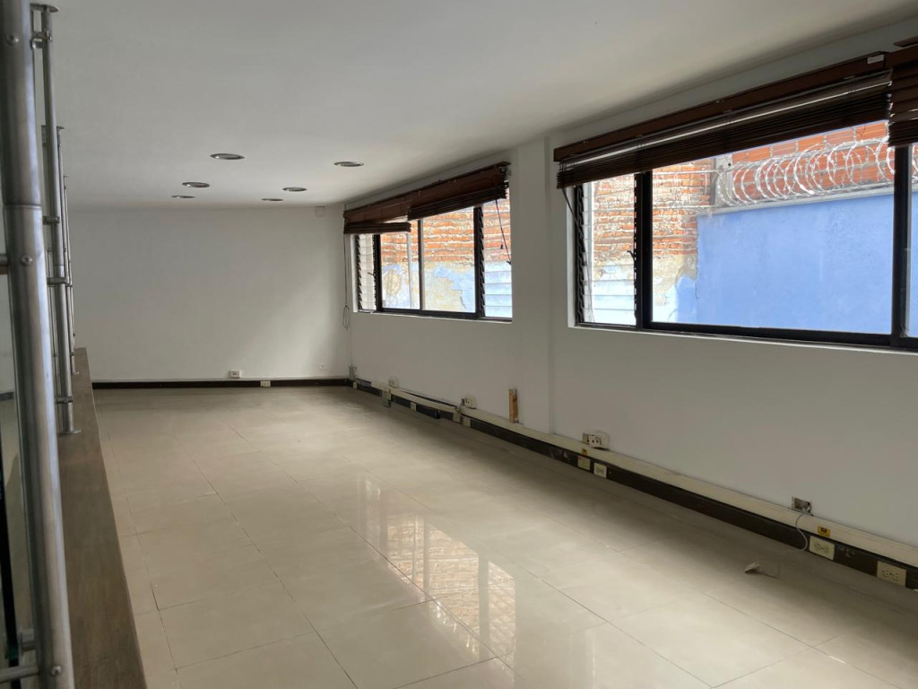 Casa En Venta - El Bosque, Cali