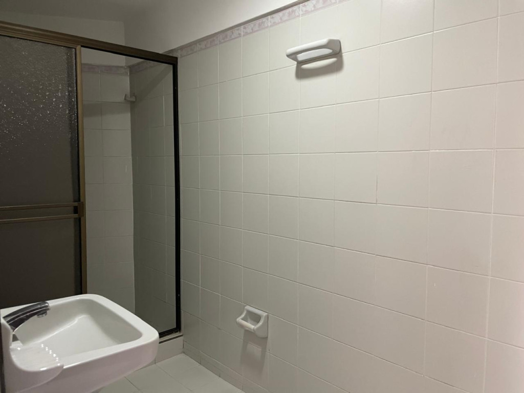 Casa En Venta - El Bosque, Cali