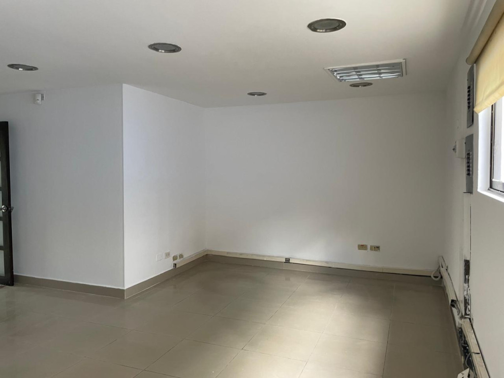 Casa En Venta - El Bosque, Cali