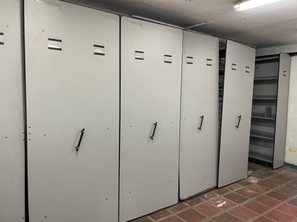 Casa En Venta - El Bosque, Cali