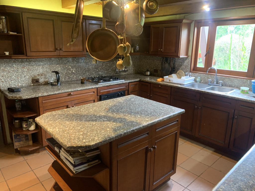 Casa Campestre En Venta - Dapa, Cali